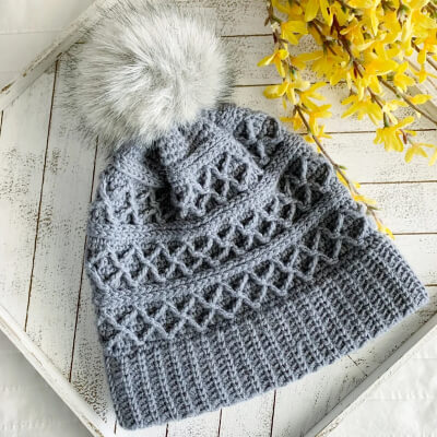 Diamond Stitch Crochet Hat Pattern by Meghanmakesdo