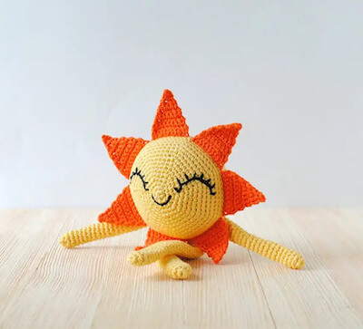 Amigurumi Sun Free Crochet Pattern by Tiny Curl