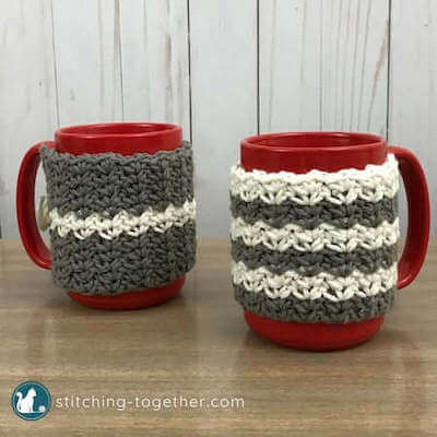 Country Crochet Mug Cozy Pattern by Stitching Together