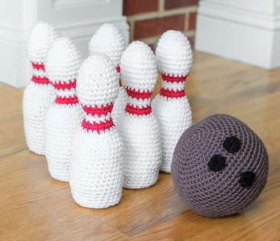 Crochet Bowling Set Pattern by Petals To Picots