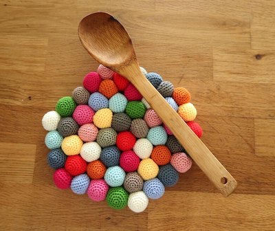 Crochet Candy Potholder Home Decor Pattern by Knitting With Chopsticks