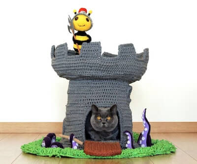 Crochet Cat Cave Pattern by Buddy Rumi