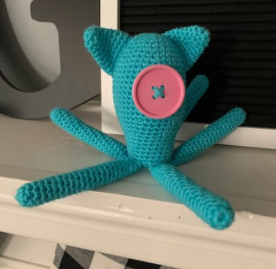 Crochet Coraline Squid Pattern by Morbidly Madee