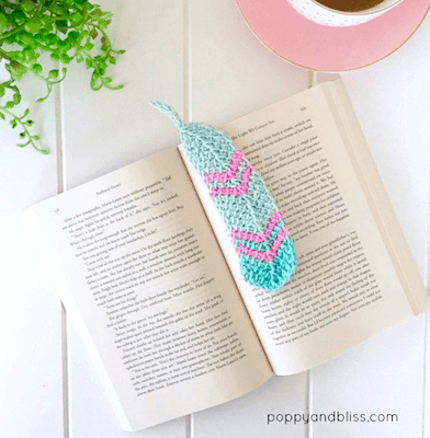 Crochet Feather Bookmark Pattern by Poppy And Bliss