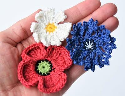 Crochet Field Flowers Pattern by Lilleliis