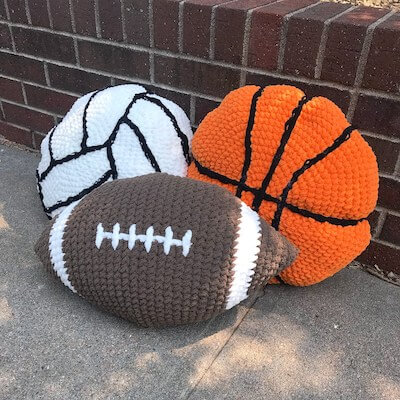 Crochet Sports Pillow Pattern by Blue Mountain Crafts 20