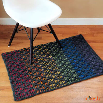 Striped Hourglass Area Rug Modern Crochet Home Decor Pattern by Moogly
