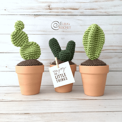 Crochet Succulents Set Free Pattern by Elisa's Crochet