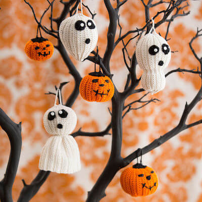 Halloween Tree Of Spookiness Crochet Pattern by Yarnspirations