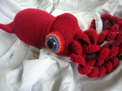 Seymour, The Squid Amigurumi Crochet Pattern by Davey Dreamer