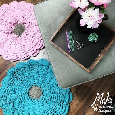 Bulky And Quick Flower Rug Crochet Pattern by MJs Off The Hook 