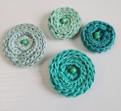 Crochet Berry Button Pattern by Crochet With Sumi