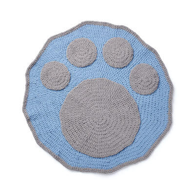 Crochet Paw Blanket Pattern by Yarnspirations