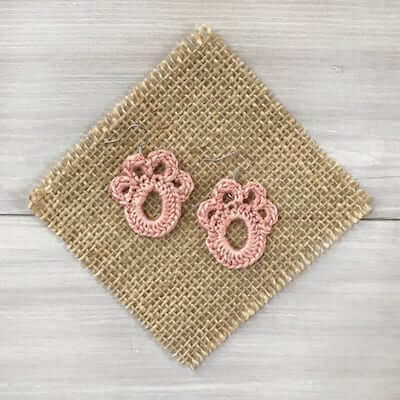 Crochet Paw Print Earrings Pattern by Simply Hooked By Janet