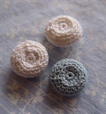 Lacy Crochet Buttons Pattern by Rebekah Fox