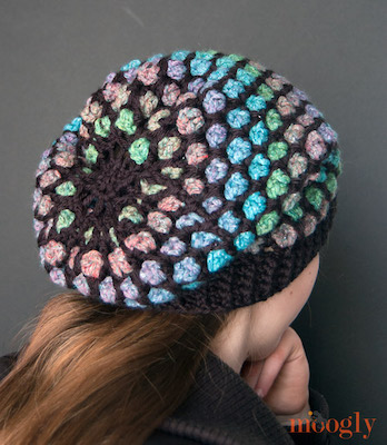 Moroccan Midnight Slouch Hat Crochet Pattern by Moogly Blog