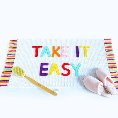 Take It Easy Crochet Bath Mat Pattern by Yarnspirations