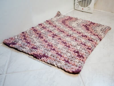 Thick Thermal Stitch Bath Mat Crochet Pattern by Yarnmare
