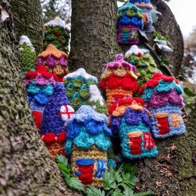 Crochet House Tree Pattern by Steffi Glaves