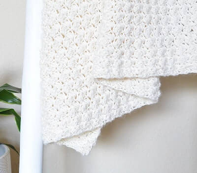 Cottage Chic White Crochet Blanket Pattern by Mama In A Stitch
