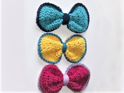 Crochet Hair Bow Pattern by Roaming Pixies