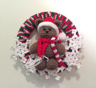 Teddy Bear Crochet Christmas Wreath By Lisa Kingsley