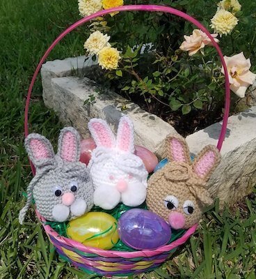 Crochet Easter Bunny Goody Bag Pattern by My Fingers Fly