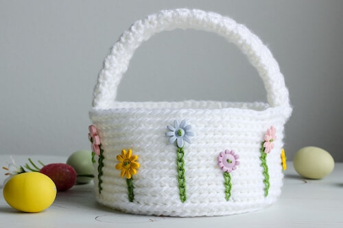Crochet Flower Easter Basket Pattern by Nana's Crafty Home
