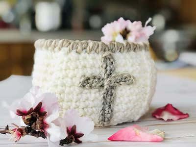 Cross Crochet Easter Basket Pattern by Desert Blossom Crafts