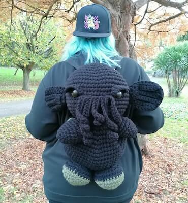 Cthulhu Backpack Crochet Pattern by Beautiful Arts N Crafts