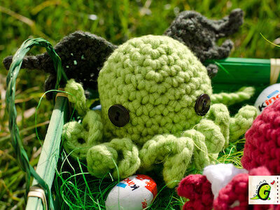 Cthulhu Egg Cozy Crochet Pattern by Groaaar