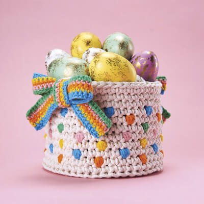 Free Easter Basket Crochet Pattern by Gathered