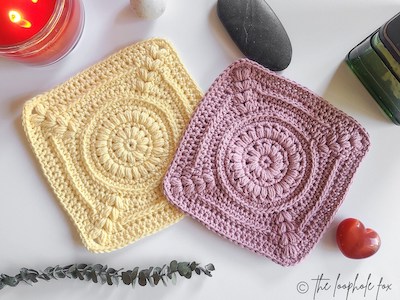 Crochet Washcloth Pattern by The Loophole Fox