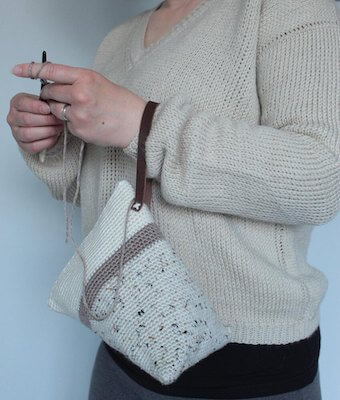 Modern Wedge Project Bag Crochet Pattern by Blue Star Crochet