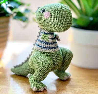 Walter, The T Rex Crochet Pattern by Sarah Dee Crochet