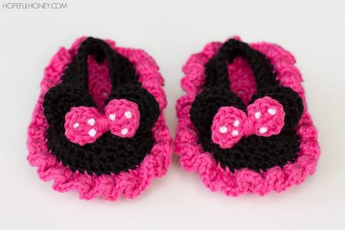 Minnie Mouse Inspired Baby Booties Crochet Pattern by Hopeful Honey
