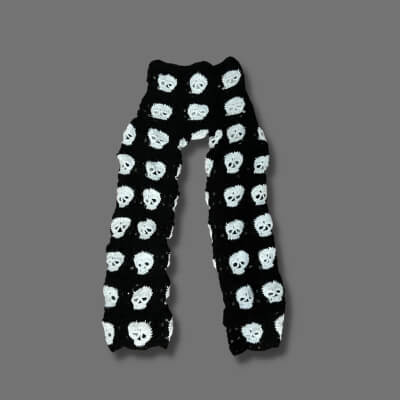 Crochet Skull Pants Pattern by Rynthefriend