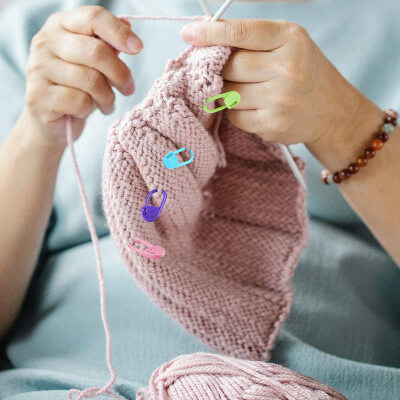 Crochet stitch markers are use to mark the stitches