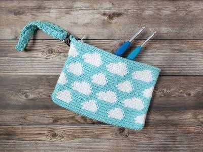 Cloud Clutch Crochet Pattern by The Hook Nook Life