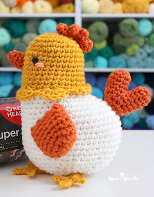 Crochet Chicken Pattern by Repeat Crafter Me