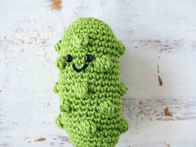 Handmade Cute Emotional Support Pickled Cucumber, Crochet Positive Energy  Pickled Cucumber Knitting Doll, Pickle Ornament Gift