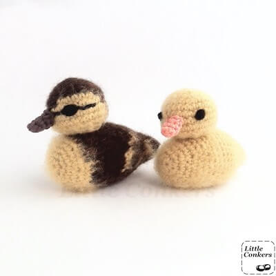 Duckling Crochet Pattern by Little Conkers