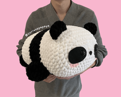 Giant Panda Amigurumi Crochet Pattern by Curious Papaya