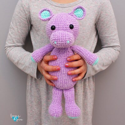 Hippo Amigurumi Free Crochet Pattern by Loops & Love Crochet