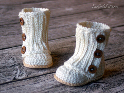 Crochet Baby Wrap Boots Pattern by Two Girls Patterns