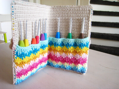 Crochet Hook Case Pattern by Oh Milly
