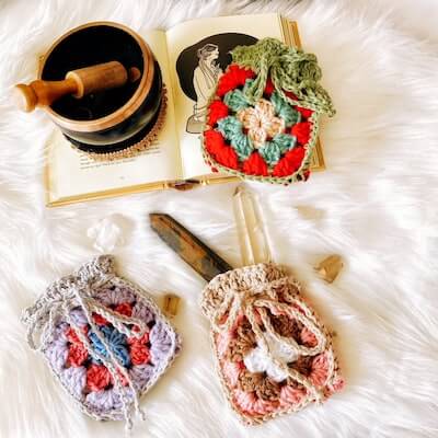 Crochet Crystal Pouch Pattern by Shop Doe And Deer