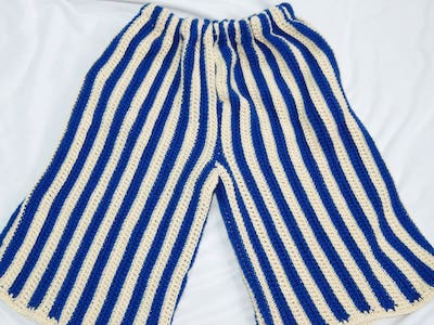 Crochet Men's Beach Long Shorts Pattern by Splash By Quetita