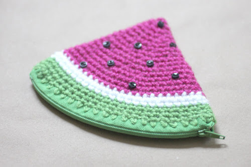 Crochet Watermelon Coin Purse Pattern by Repeat Crafter Me