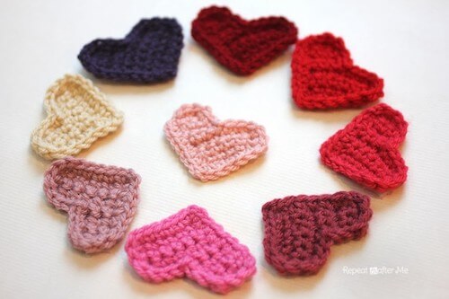 Easy Crochet Heart Pattern by Repeat Crafter Me